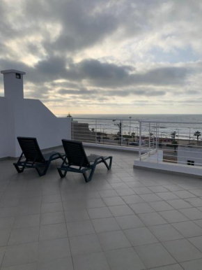 Villa Jackbeach front mer